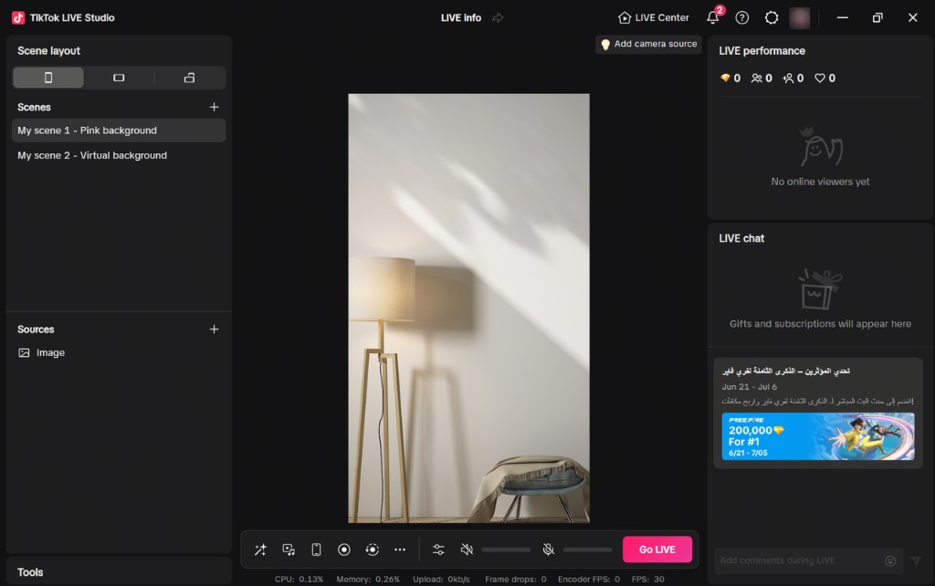 TikTok LIVE Studio Desktop-Oberfläche mit Szenen, Quellen, LIVE-Performance und Chat